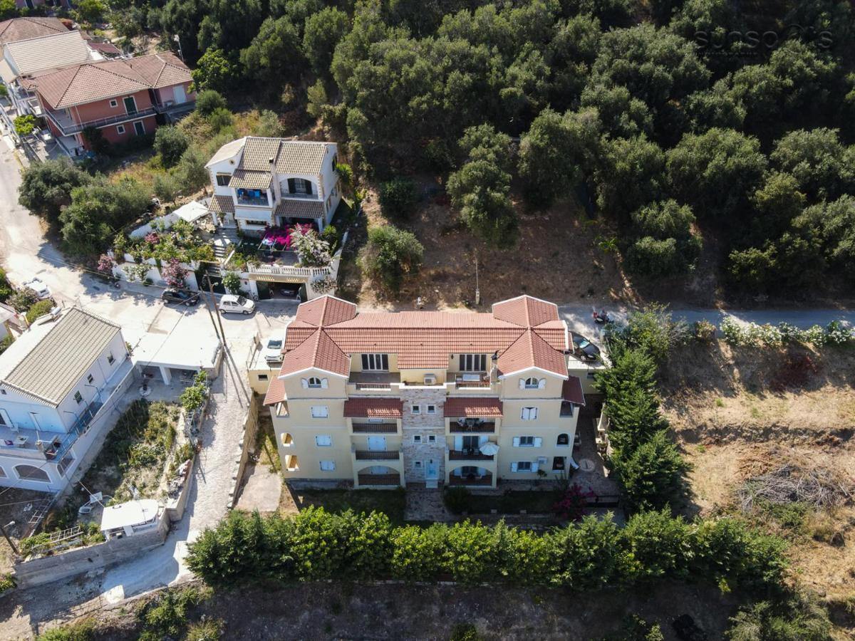 Villa Konstantina Petrití Exterior foto