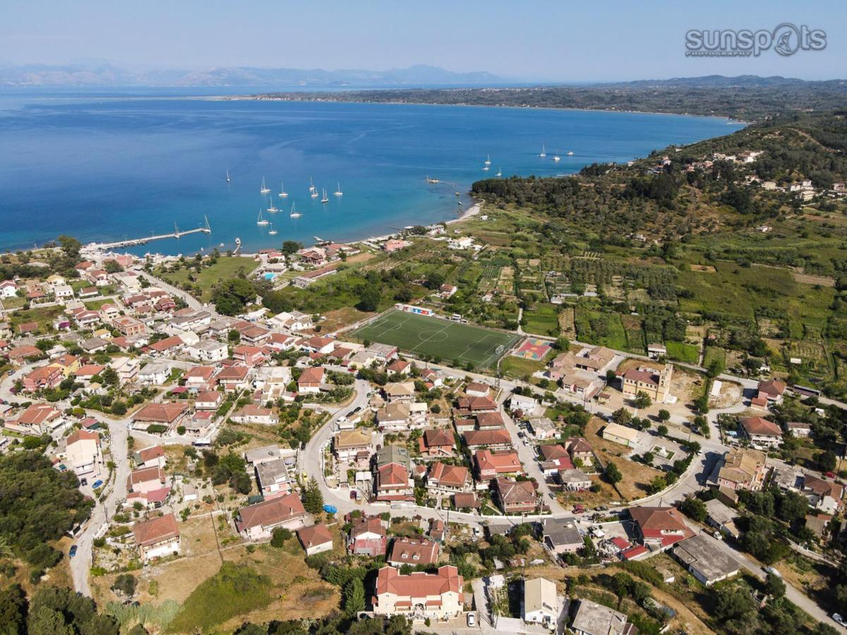 Villa Konstantina Petrití Exterior foto